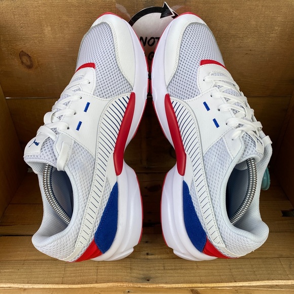 *SOLD* NEW Men’s Puma Future Premium Running Sneakers - Picture 6 of 11